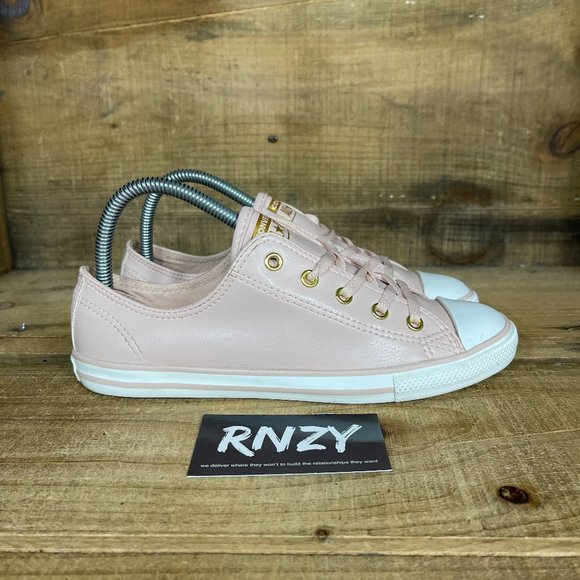 Converse Shoes - Converse Chuck Taylor Dainty Low Dust Pink Sneaker